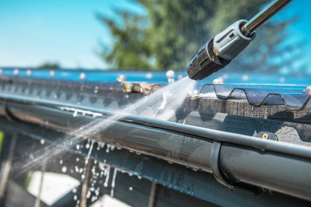 Best Deck Cleaning Services  in Bellevue, OH